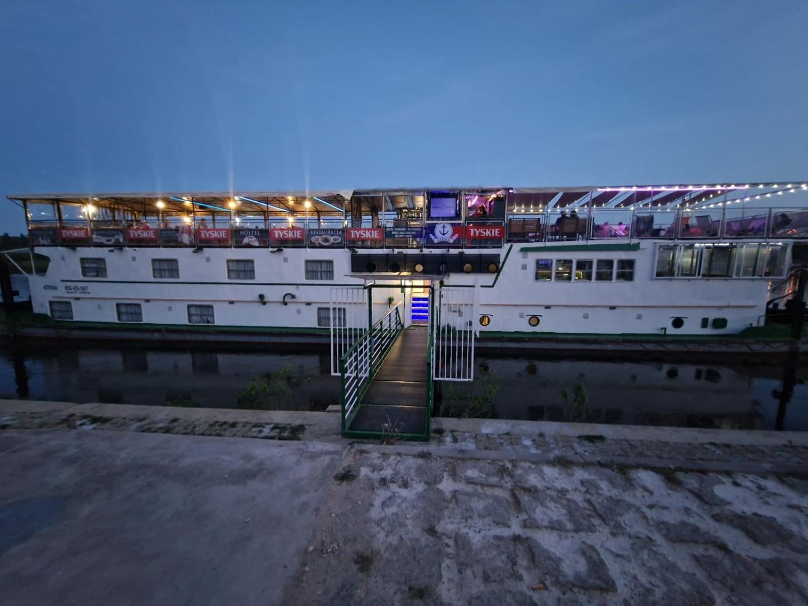 Barka Atena Stary Toruń Buitenkant foto